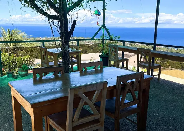 Seaview Mansion 4 -family *