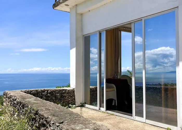 Seaview Mansion 4 -family Apartment