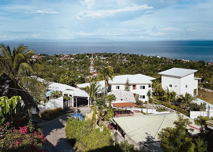 Apartment Seaview Mansion 4 -family Dalaguete